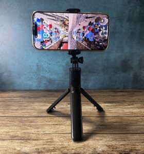 Smartphone Stativ mit Bluetooth Fernauslöser