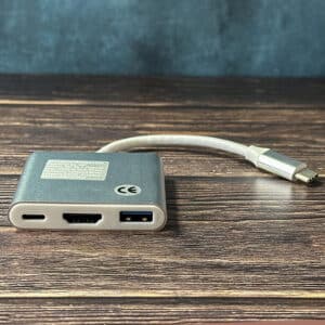 USB-C-Adapter: 3-in-1 (1× HDMI, 1× USB-A 3.0, 1× USB-C)